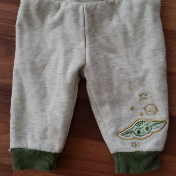 Boys Yoda bundle clothing set 0-3 months - Picture 2 of 2